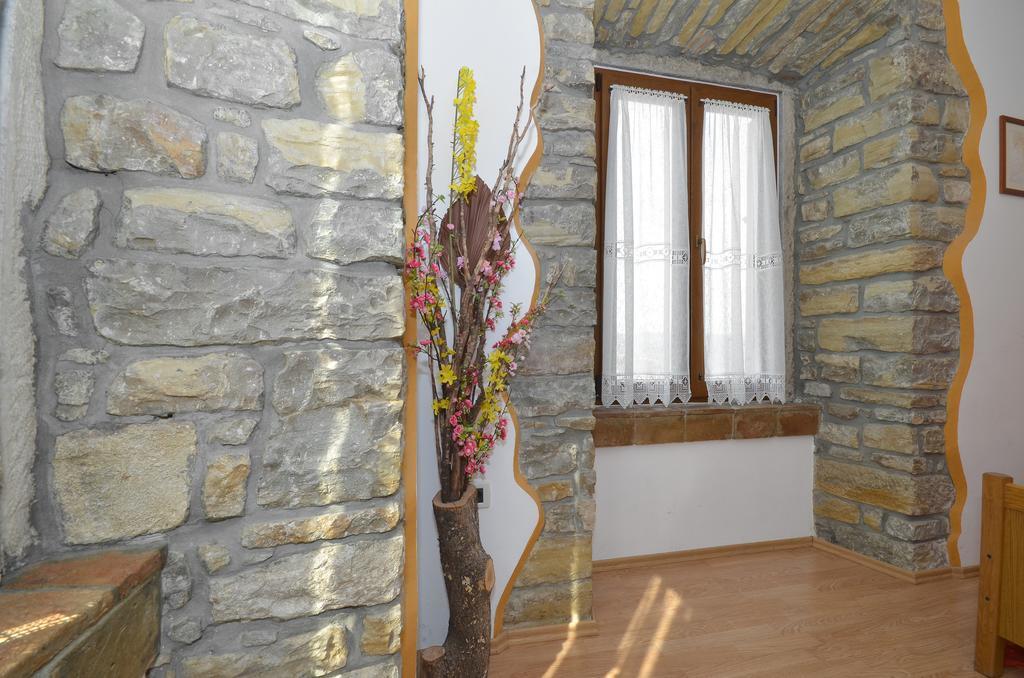 Bella Vista Apartments Motovun Room photo