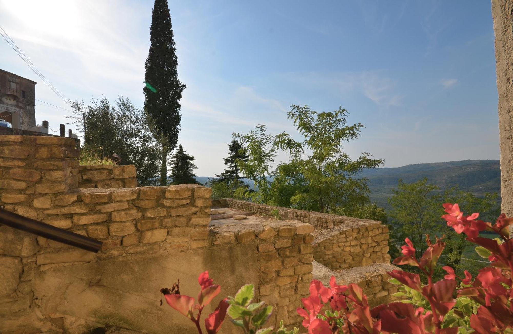 Bella Vista Apartments Motovun Room photo