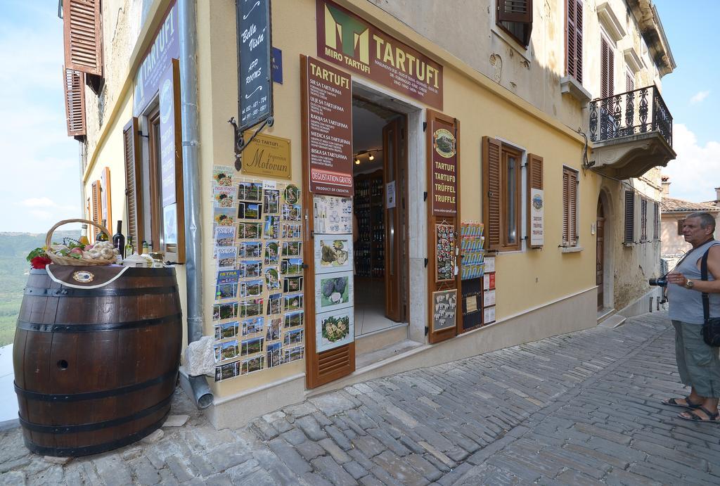 Bella Vista Apartments Motovun Exterior photo